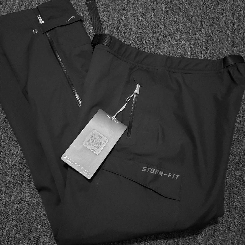 New Nike Golf Storm Fit Pants Size Small